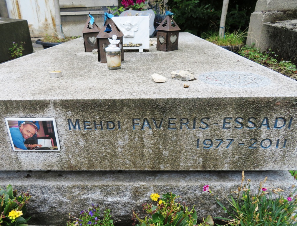 Tombe de DJ Medhi Cimetières Cimetière du Père Lachaise 20ème