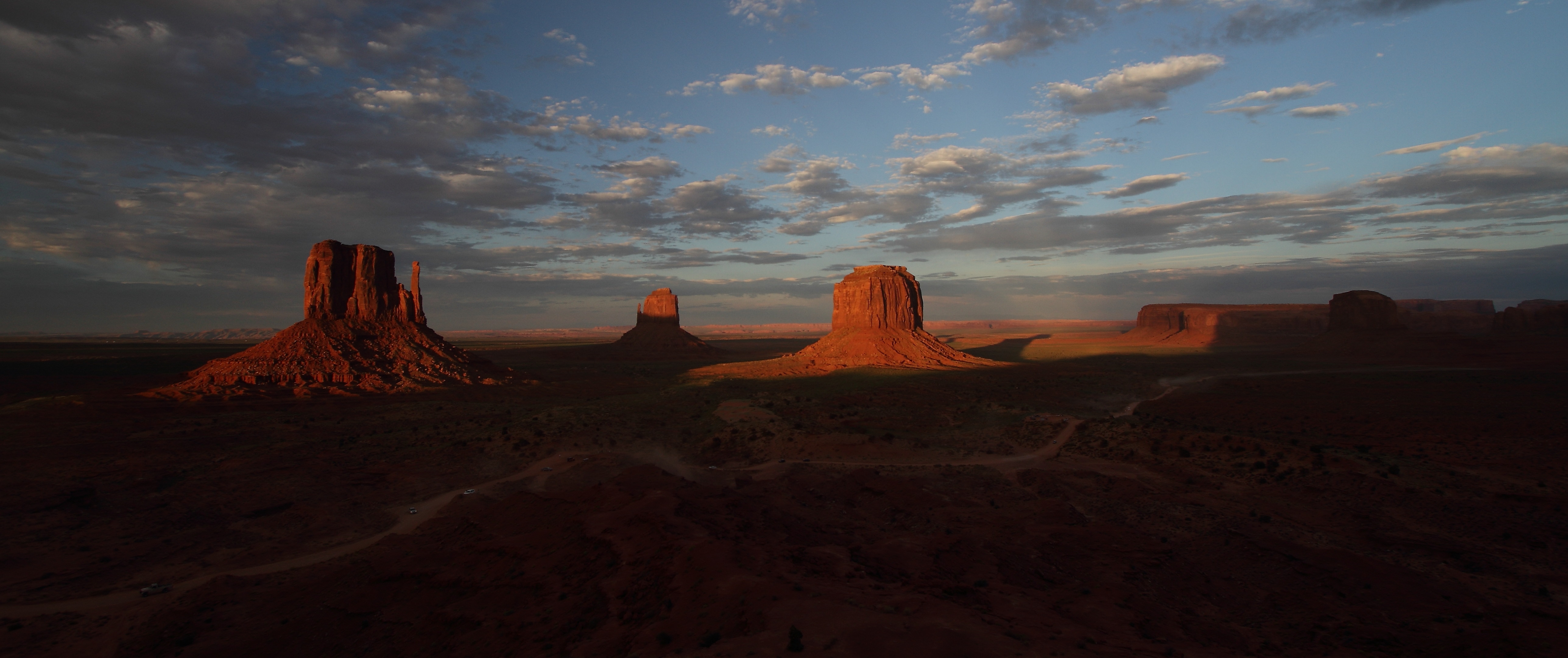 Coucher De Soleil Sur Monument Valley Coucher De Soleil Monument