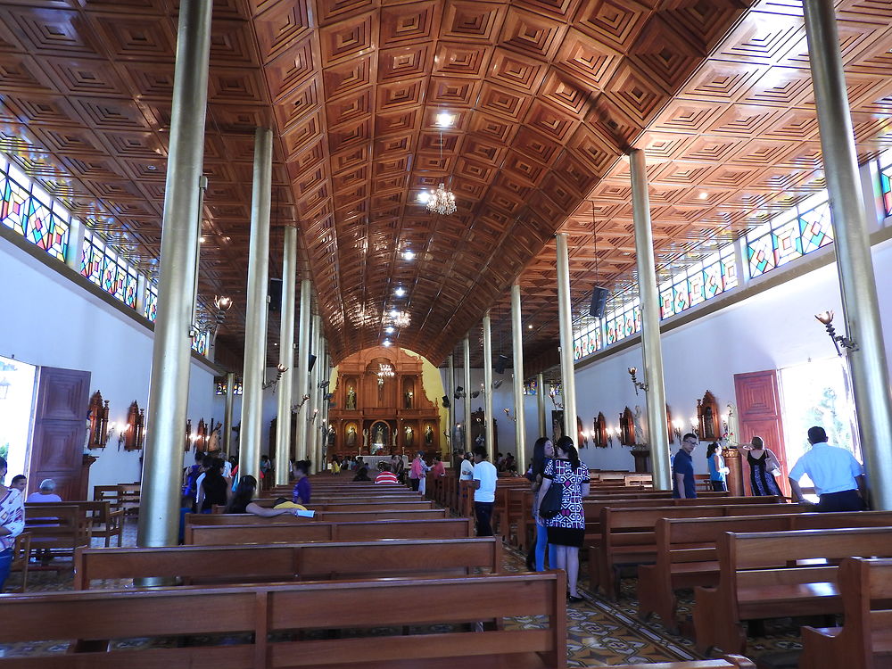 Estel - Intérieur cathédrale