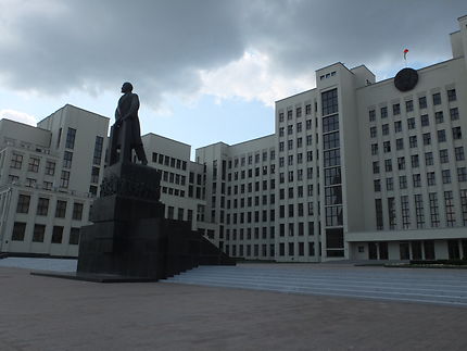 Statue de Lénine à Minsk