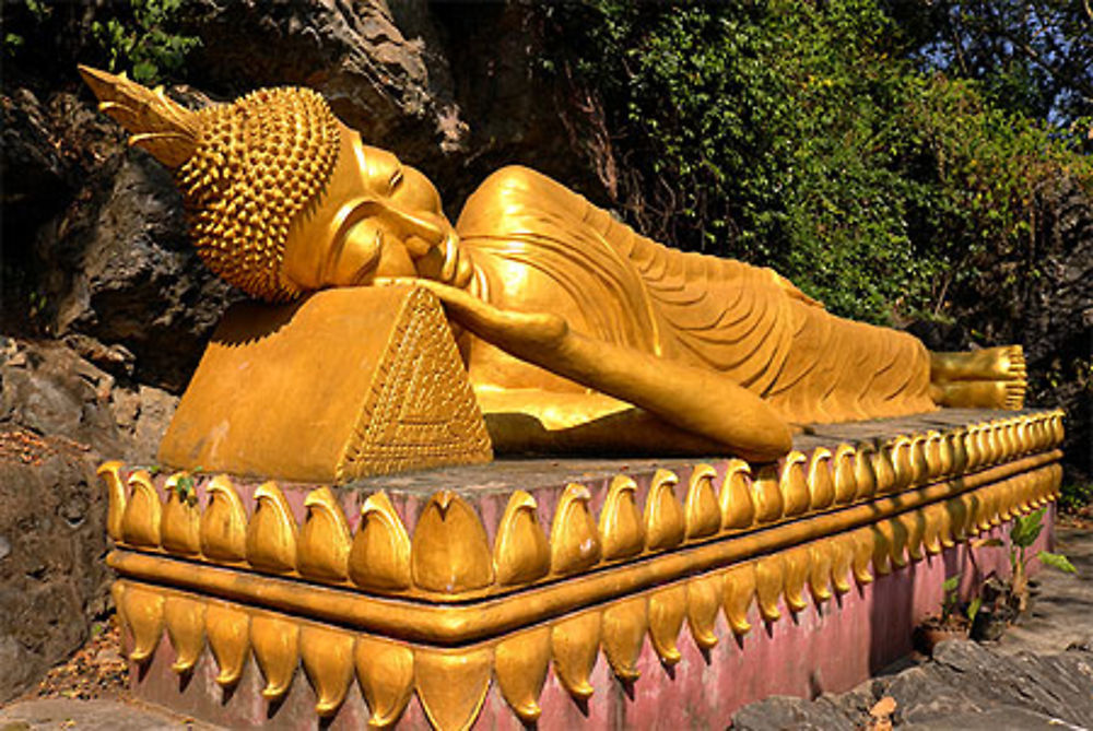 Bouddha couché