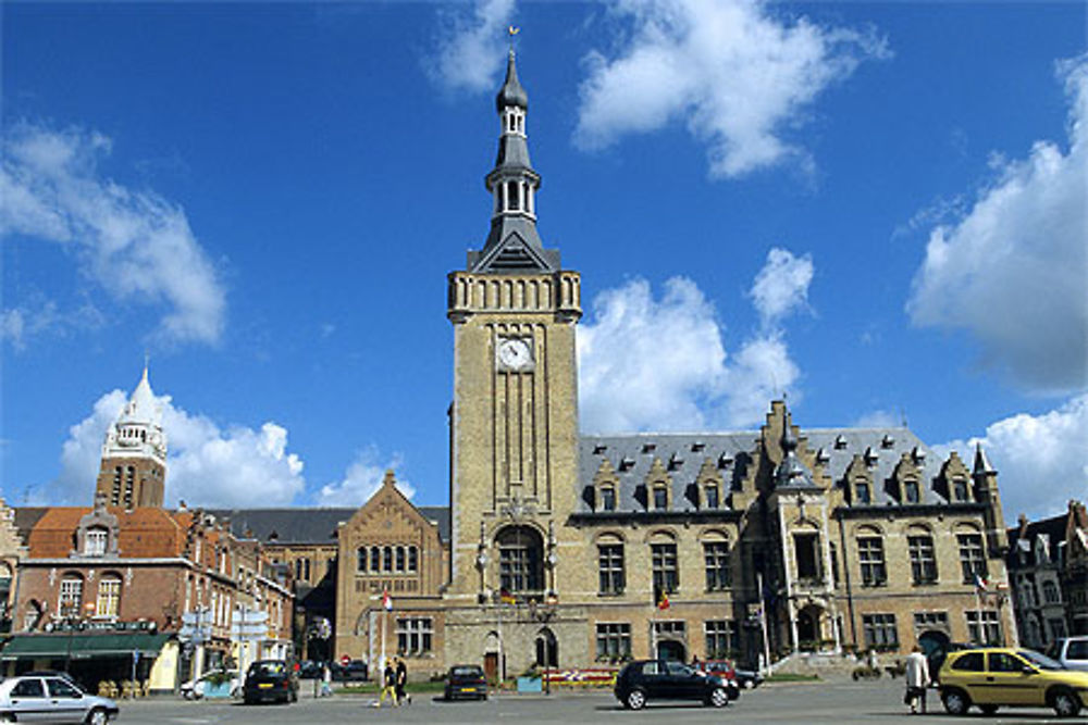 Hôtel de ville, Grand-Place, Bailleul