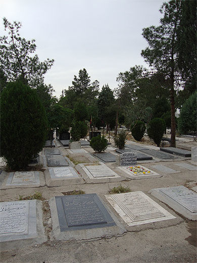 Behesht-e Zahra,le plus grand cimetière de l'Iran
