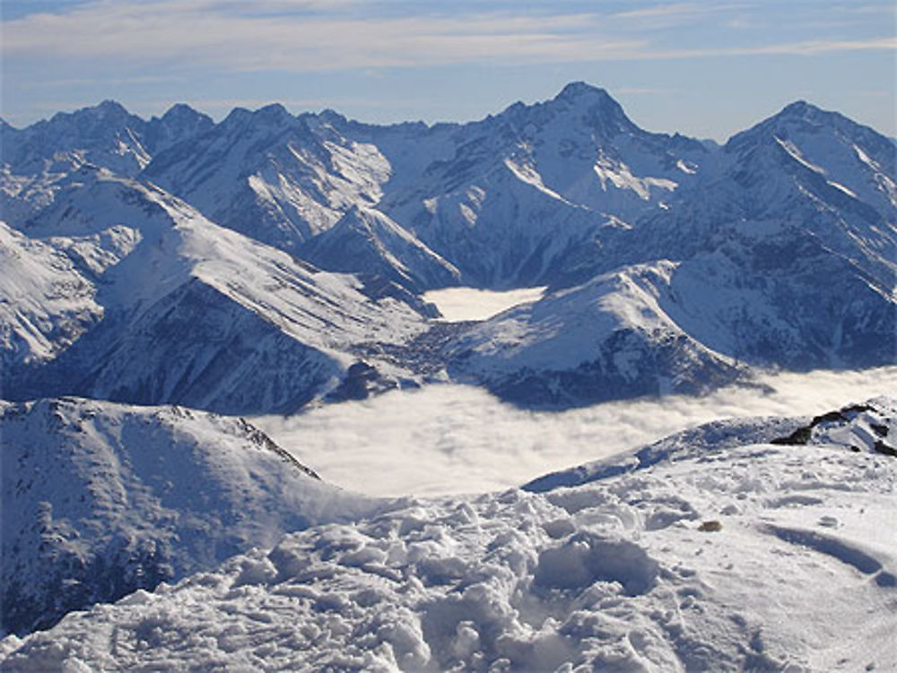 Vue de la station des 2 alpes depuis le pic blanc