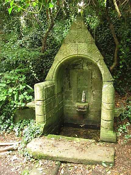 Fontaine Saint Nicodème