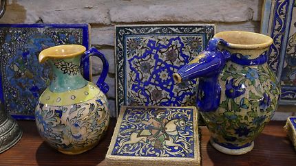 Poteries et céramiques de la Casa d'Andalusi