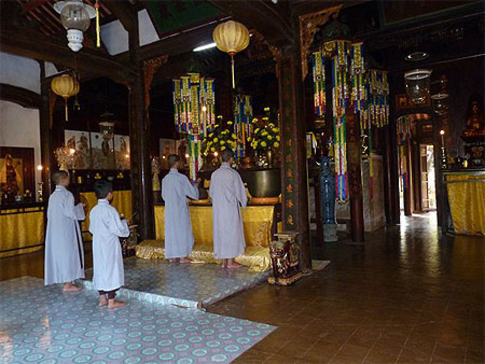 Pagode de Tu Hieu - Prières