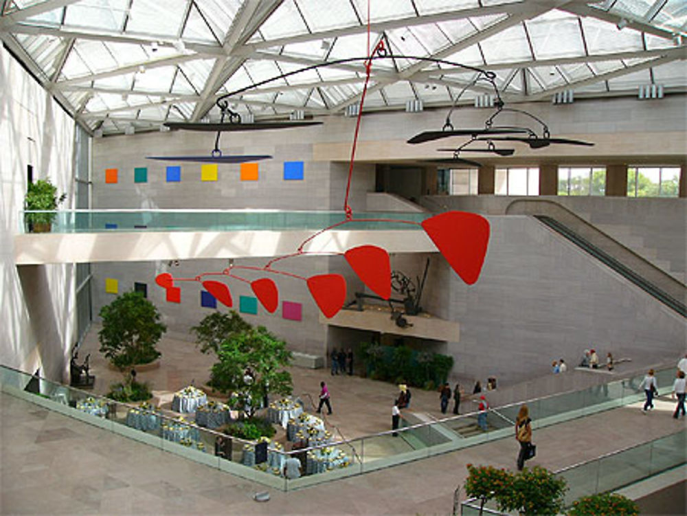 Mobile de Calder, musée des Beaux Arts