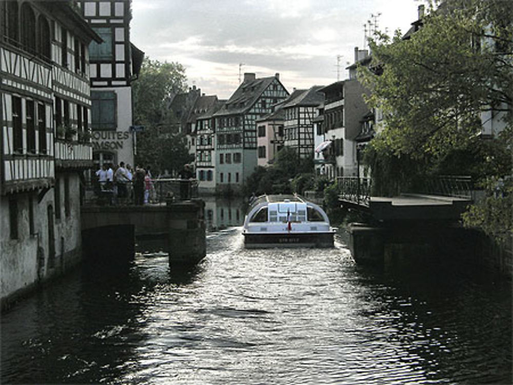 Le Pont du Faisan (Pont tournant)