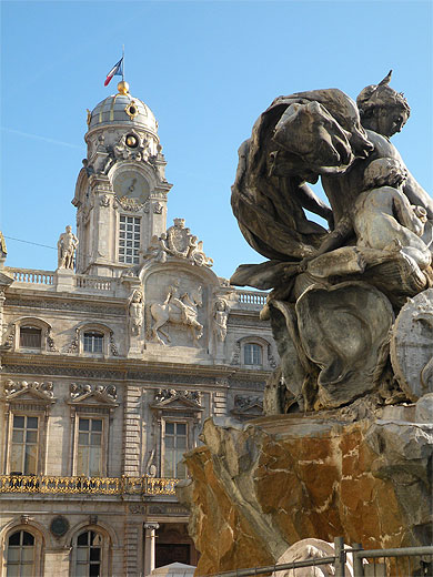 Sculpture Bartholdi place des Terreaux Sculpture Bartholdi place des Terreaux