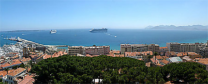 Panorama sur la Baie de Cannes et L'esterel