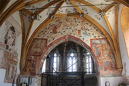 Intérieur de l'église de Saint-Jean-Baptiste
