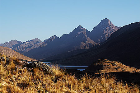 Dans la vallée de Yuracmayo Dans la vallée de Yuracmayo
