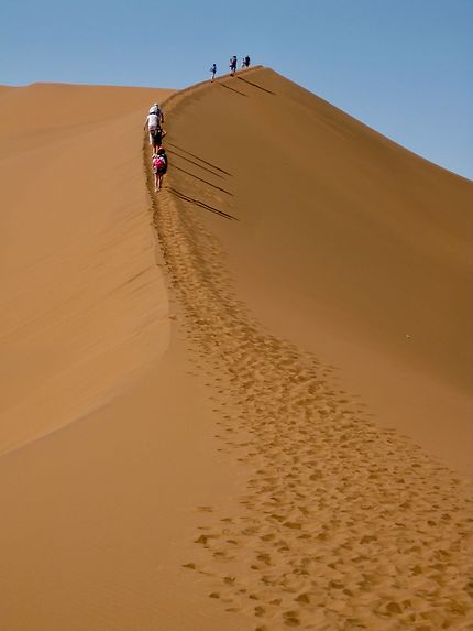 Désert du Namib: route de dune namibienne