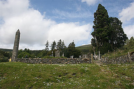 Le cimetière et la tour de guet