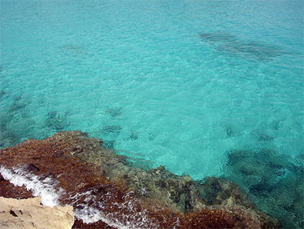 L'eau à Cala Marçal