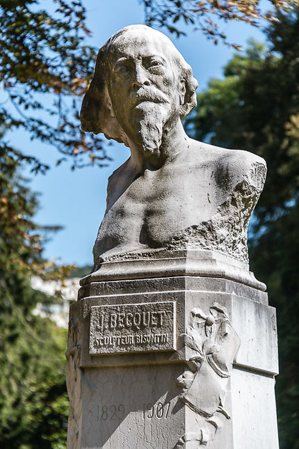Besançon, Buste de Just Becquet