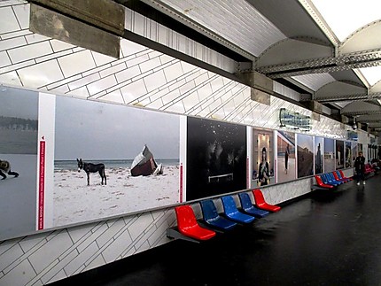Station du métro Hôtel de ville