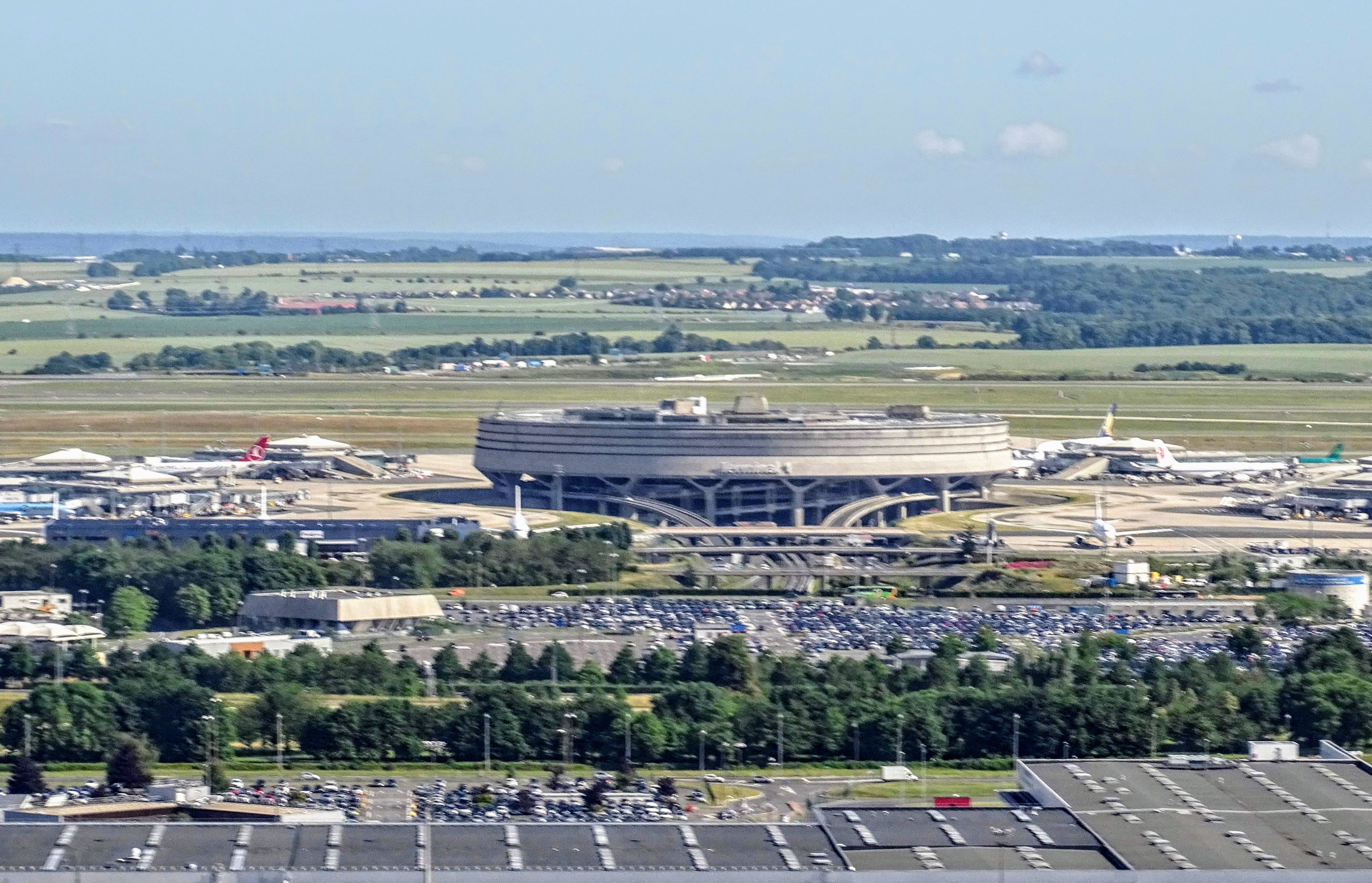 Aéroport de Roissy-Charles-de-Gaulle Aéroport de Roissy-Charles-de-Gaulle