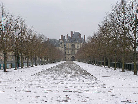 Château de Fontainebleau sous la neige