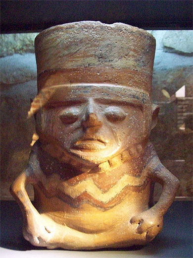 Statuette précolombienne Statuette précolombienne