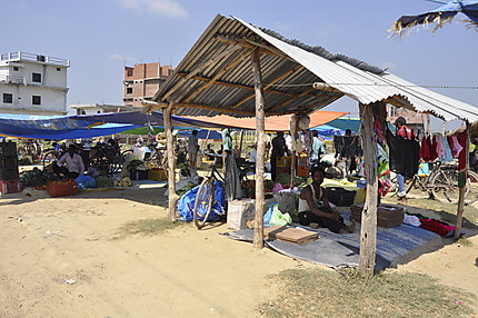 Le marché du village de Lumbini