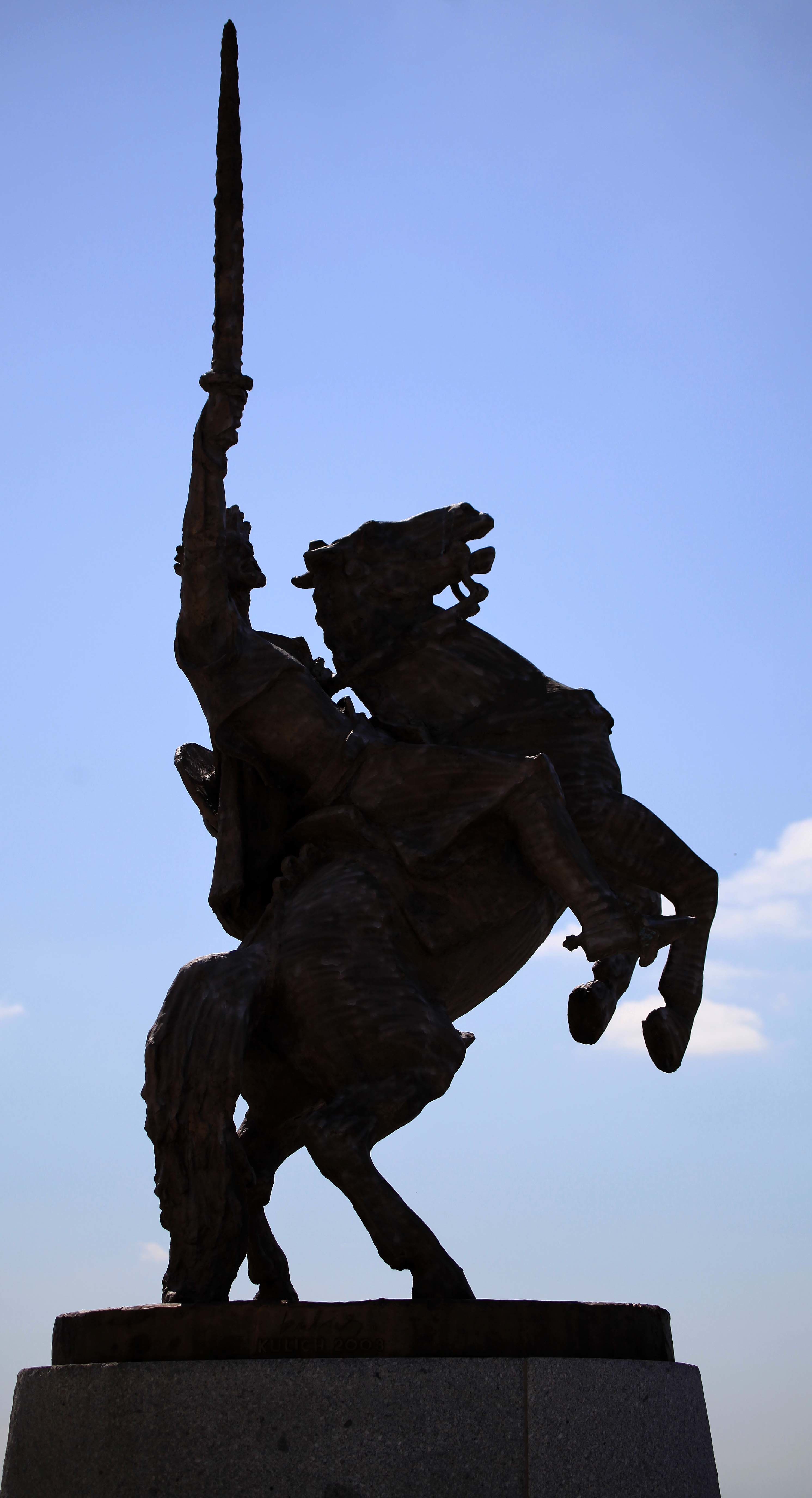 Statue équestre au château de Bratislava 