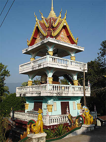 Temple Wat Jom Khao Manilat
