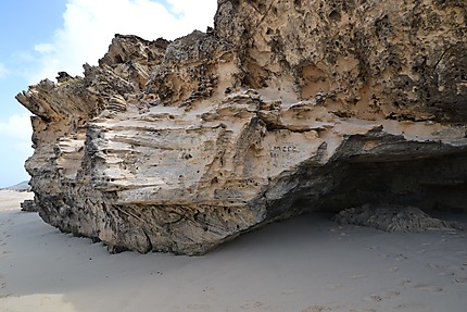 Les Grottes de Praia da Varandinha 