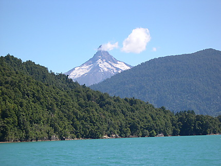 El Lago Todos los Santos