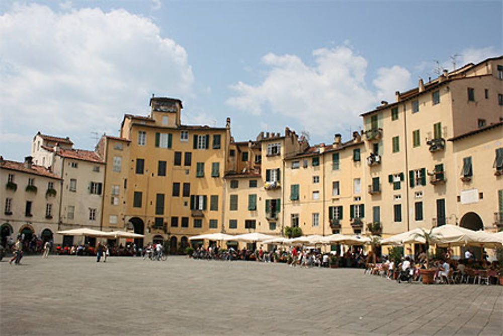 Piazza Anfiteatro