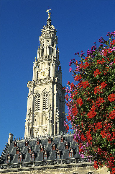 Beffroi de l'hôtel de ville d'Arras Beffroi de l'hôtel de ville d'Arras