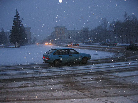 La neige sur la place Lénine