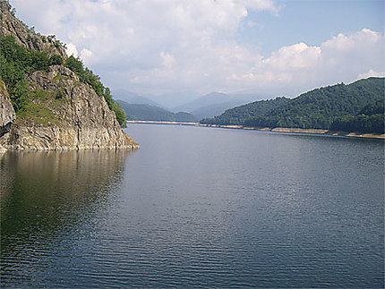 Barrage et lac Vidraru