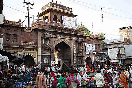 Sardar Market