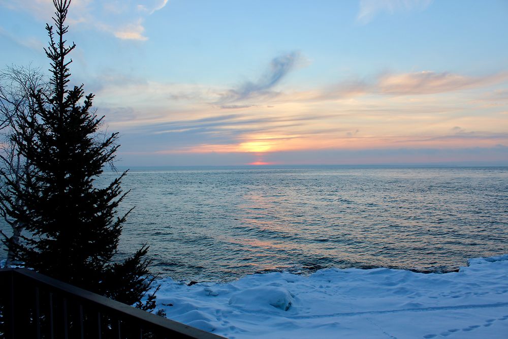 Lever de soleil magique sur le Saint-Laurent