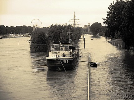 Crue de la Seine en 1910 ?