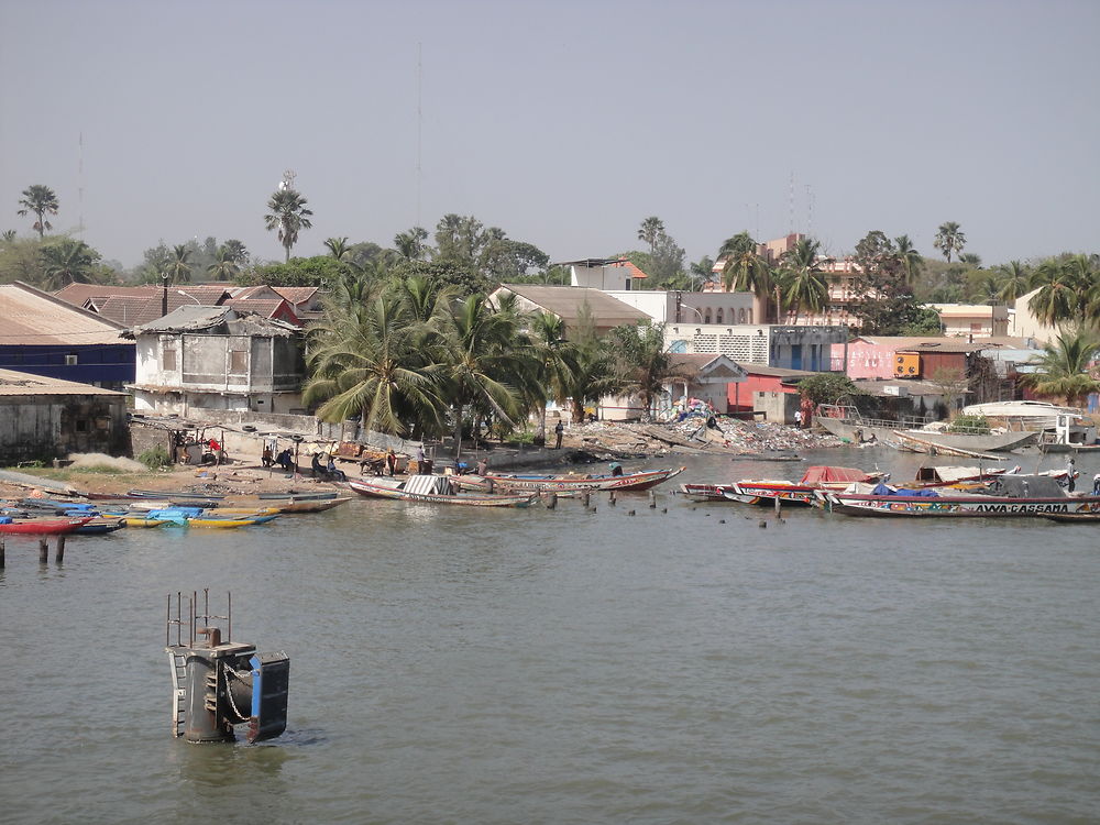 Arrivée au port de ziguinchor 