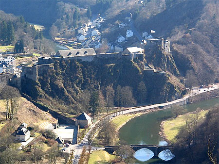 Château de Bouillon Château de Bouillon