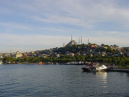 La Corne d'Or avec la mosquée Süleymaniye