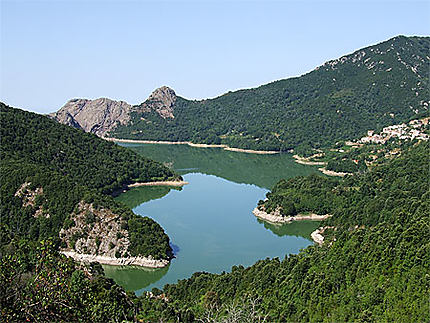 Lac de Tolla