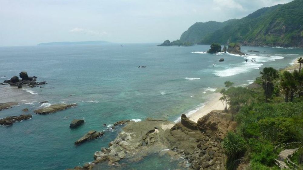 Papuma beach