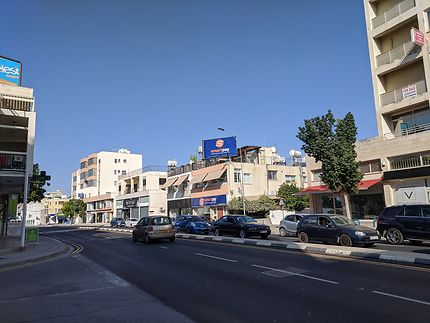 Rue de Strovolos - banlieue de Nicosie