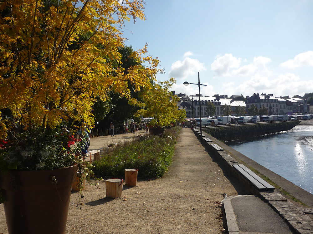 Le long de la rivière le Léguer à Lannion