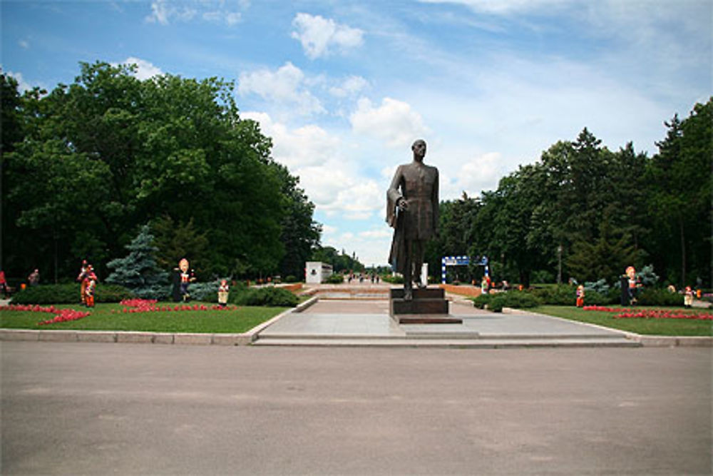 Entrée pricipale du Parc Herastrau