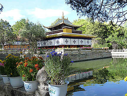 Parc du Norbulingka - Temple 