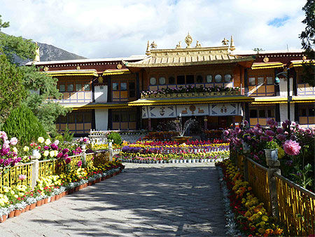 Palais d'été des Dalai-lamas