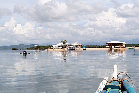 Arrivée sur Honda Bay Arrivée sur Honda Bay