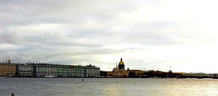 Le panorama de Saint-Petersbourg