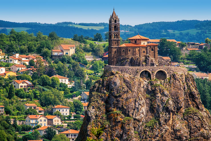 Le rocher Saint-Michel, l’emblème du Puy